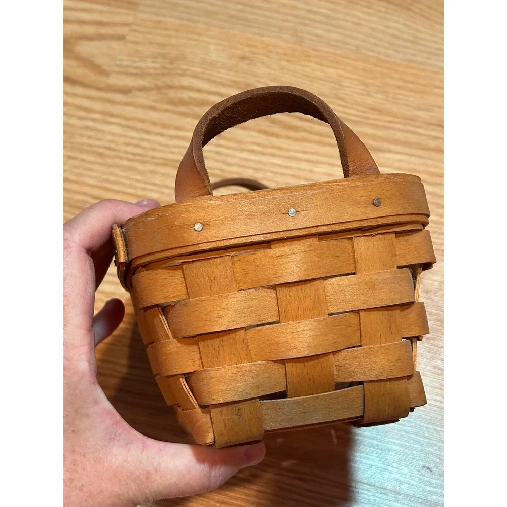 Longaberger 1993 Handwoven Rectangular Basket with Leather Handles Dresden Ohio
